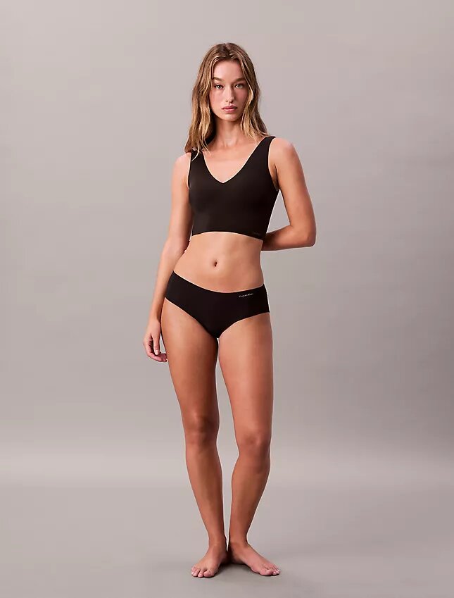 Invisibles Lightly Lined V-Neck Bralette Invisibles Lightly Lined V-Neck Bralette