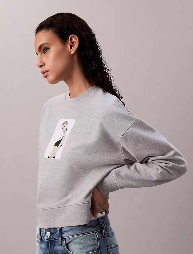 Kate Moss Terry Graphic Relaxed Sweatshirt Kate Moss Terry Graphic Relaxed Sweatshirt