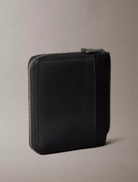 Leather Zip Bifold Wallet Leather Zip Bifold Wallet