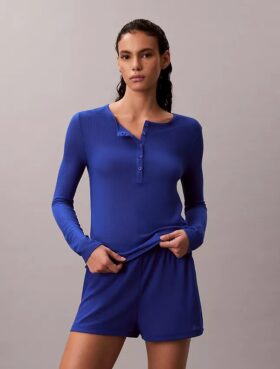 Lightweight Waffle Henley T-Shirt
