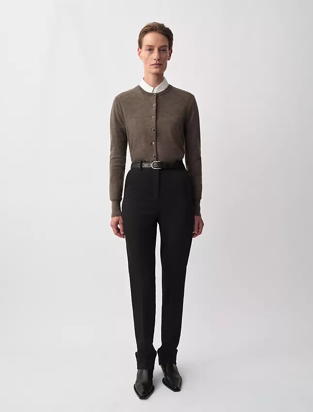 Lila Classic Cardigan Lila Classic Cardigan