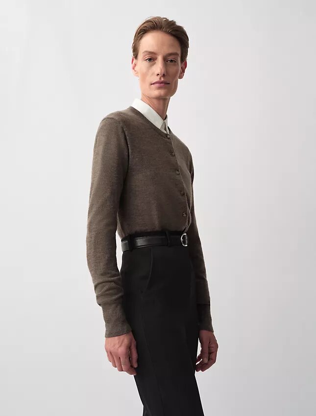 Lila Classic Cardigan Lila Classic Cardigan