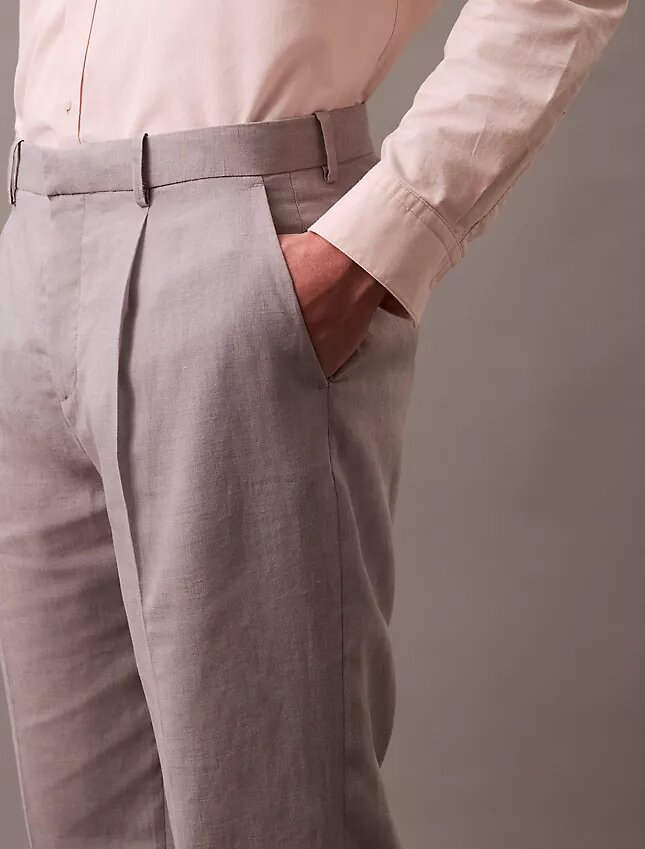 Linen Blend Pleated Trousers Linen Blend Pleated Trousers