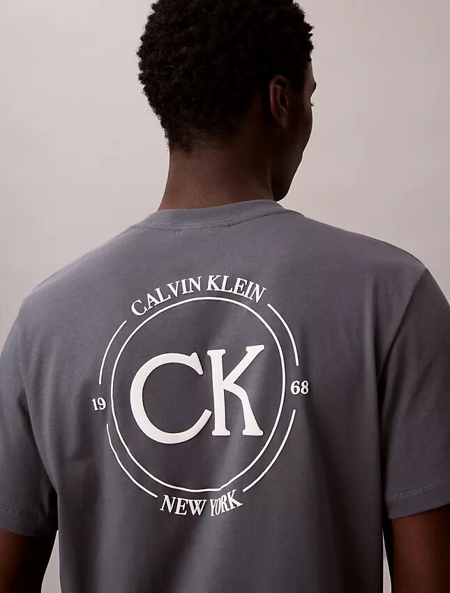 Logo Circle Graphic Classic T-Shirt Logo Circle Graphic Classic T-Shirt