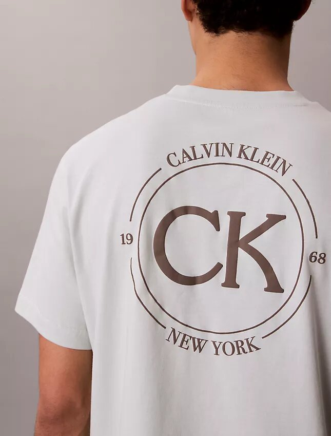 Logo Circle Graphic Classic T-Shirt Logo Circle Graphic Classic T-Shirt