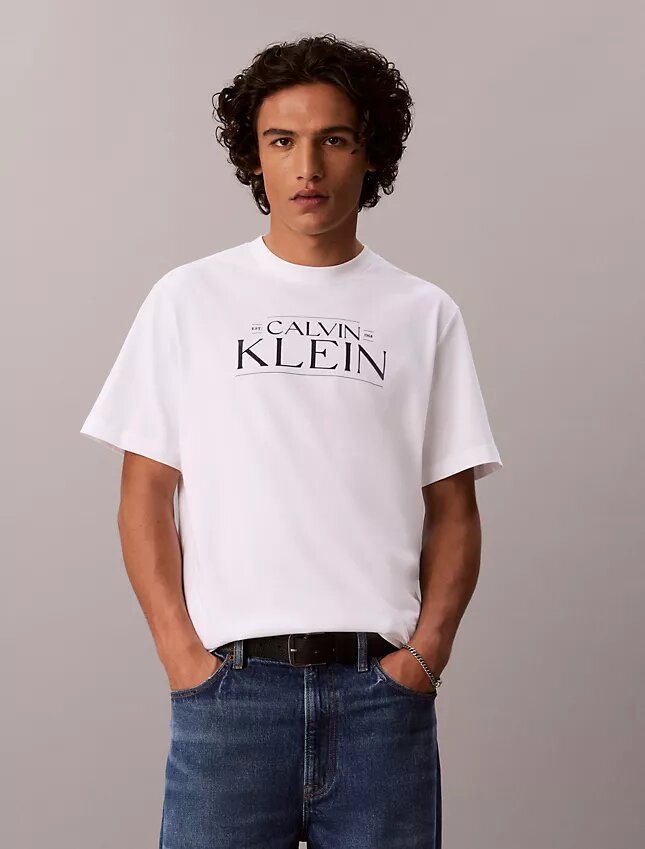 Logo Graphic Relaxed T-Shirt Logo Graphic Relaxed T-Shirt