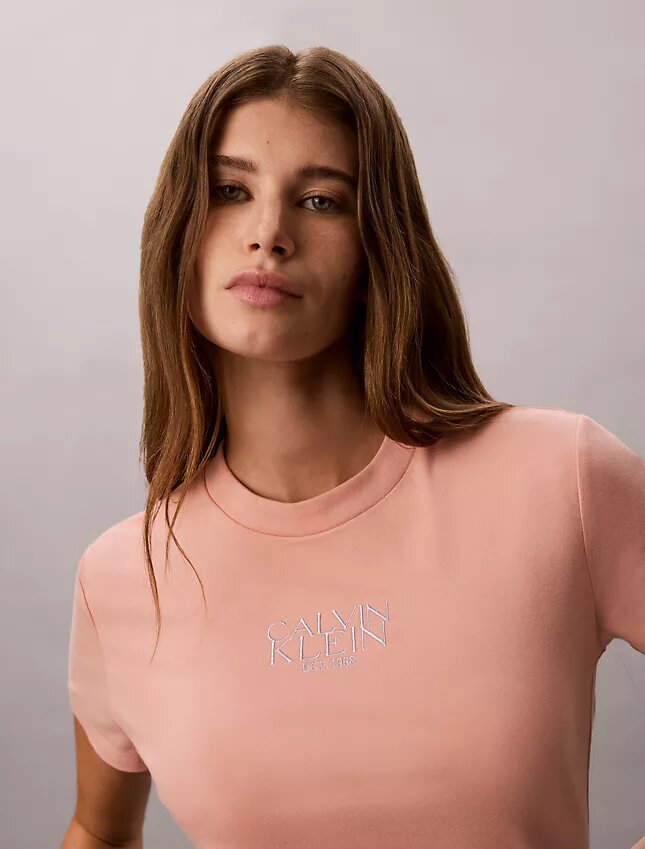 Logo Graphic Slim T-Shirt Logo Graphic Slim T-Shirt