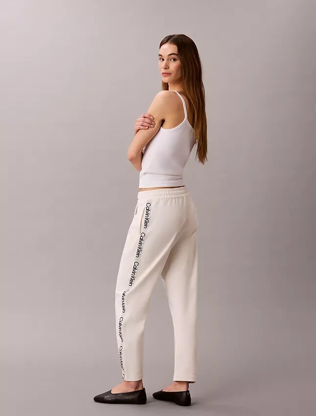 Logo Tape Barrel Pants Logo Tape Barrel Pants