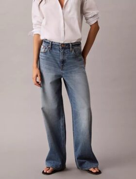 Low Rise Baggy Jeans Low Rise Baggy Jeans
