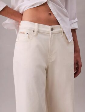 Low Rise Baggy Jeans