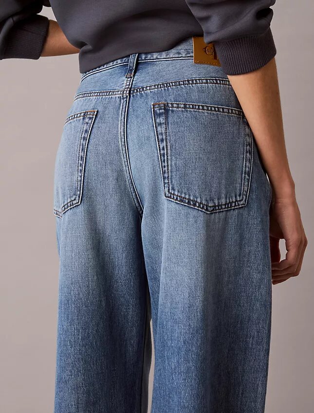 Low Rise Baggy Jeans Low Rise Baggy Jeans