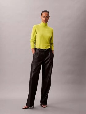 Merino Wool Classic Turtleneck Sweater Merino Wool Classic Turtleneck Sweater