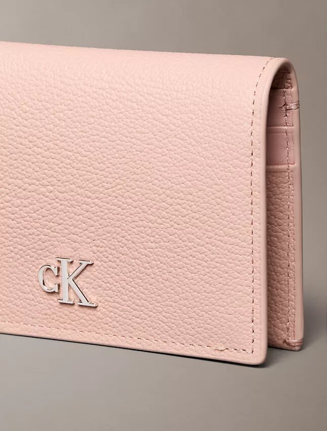 Minimal Monogram Flap Card Case Minimal Monogram Flap Card Case