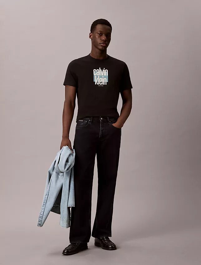 Modern Calvin Klein Graphic Logo Tee Modern Calvin Klein Graphic Logo Tee