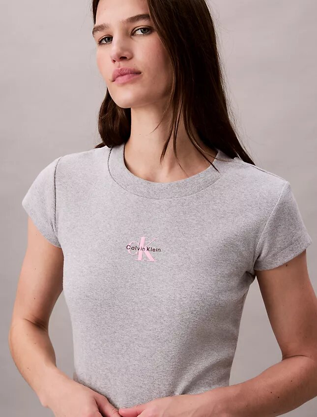 Monologo Baby Tee Monologo Baby Tee