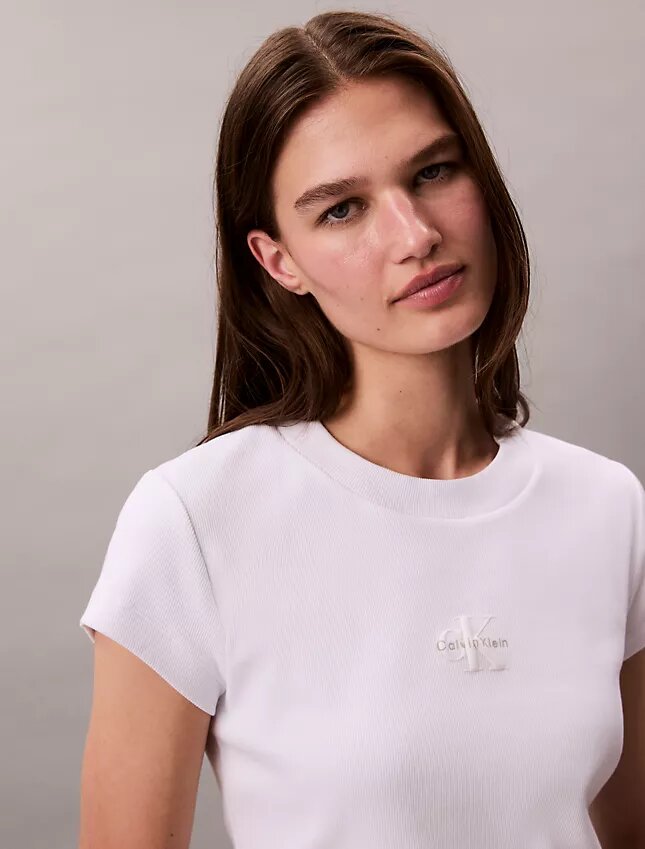 Monologo Baby Tee Monologo Baby Tee
