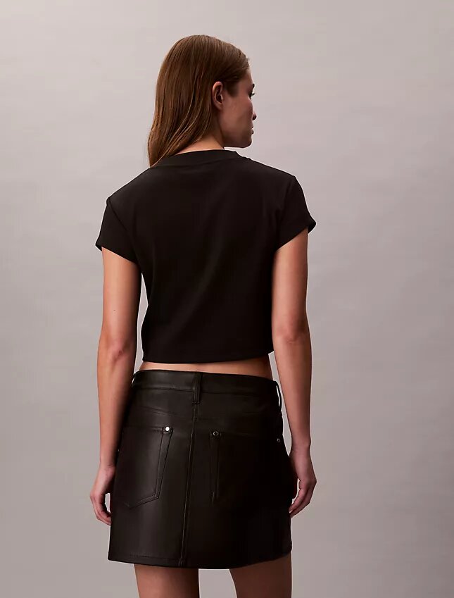 Monologo Baby Tee Monologo Baby Tee