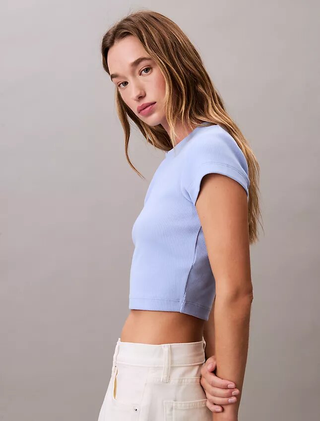 Monologo Baby Tee Monologo Baby Tee