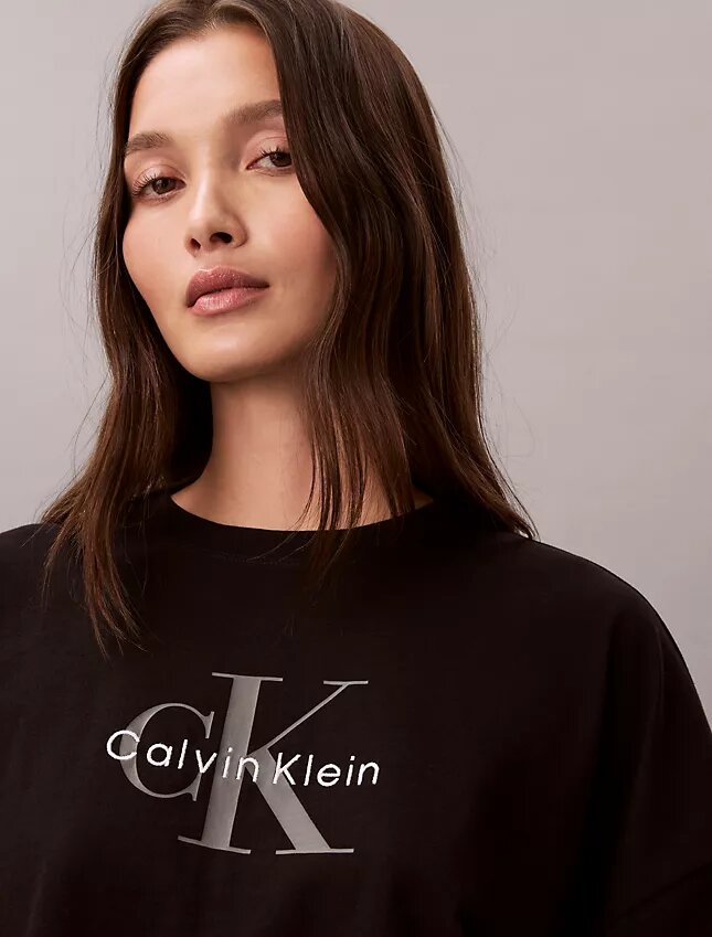 Monologo Cropped Boxy T-Shirt Monologo Cropped Boxy T-Shirt