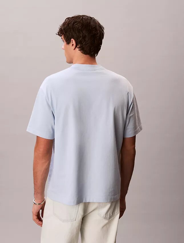 Monologo Outline Graphic Classic T-Shirt Monologo Outline Graphic Classic T-Shirt