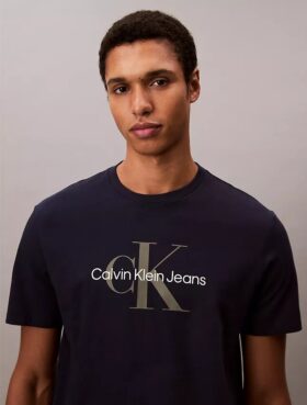 Monologo Tee