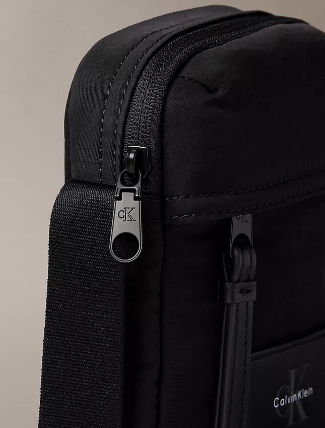 Nylon Reporter Bag Nylon Reporter Bag