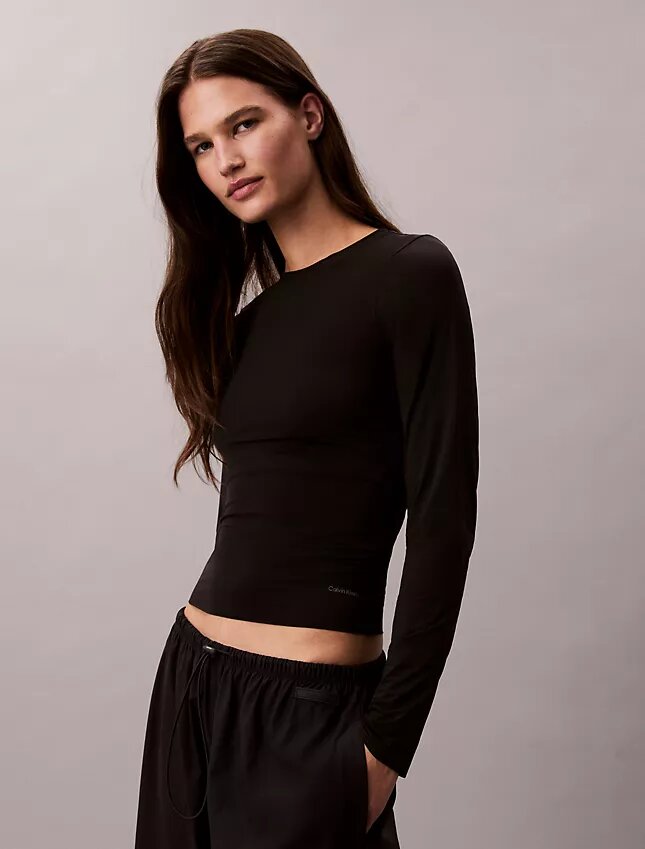 Nylon Stretch Slim T-Shirt Nylon Stretch Slim T-Shirt