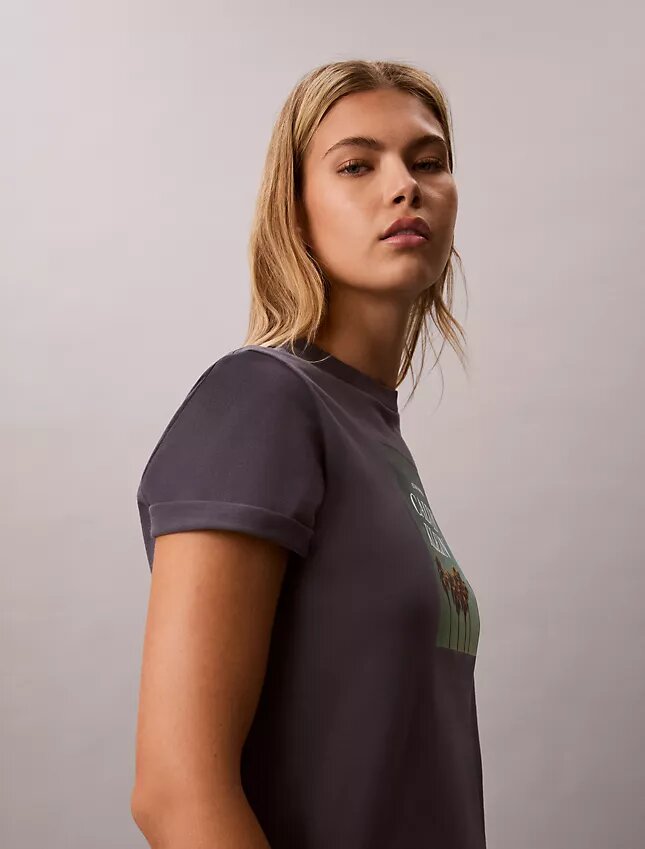 Palm Tree Logo Graphic T-Shirt Palm Tree Logo Graphic T-Shirt
