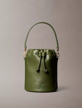 Pebble Grain Bucket Bag