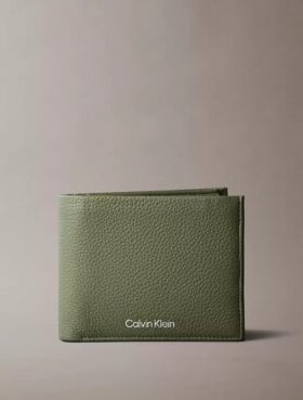 Pebble Grain Leather Bifold Wallet with Coin Pouch