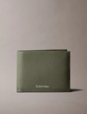 Pebble Grain Leather Trifold Wallet with Coin Pouch