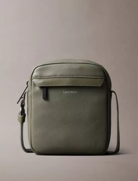 Pebbled Reporter Bag Pebbled Reporter Bag