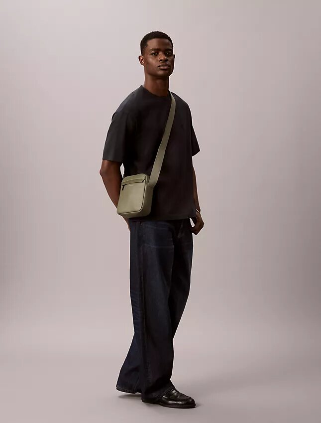 Pebbled Reporter Bag Pebbled Reporter Bag