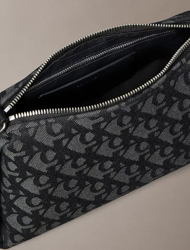 Pleat Monogram Logo Shoulder Bag Pleat Monogram Logo Shoulder Bag