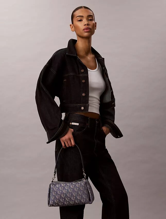 Pleat Monogram Logo Shoulder Bag Pleat Monogram Logo Shoulder Bag