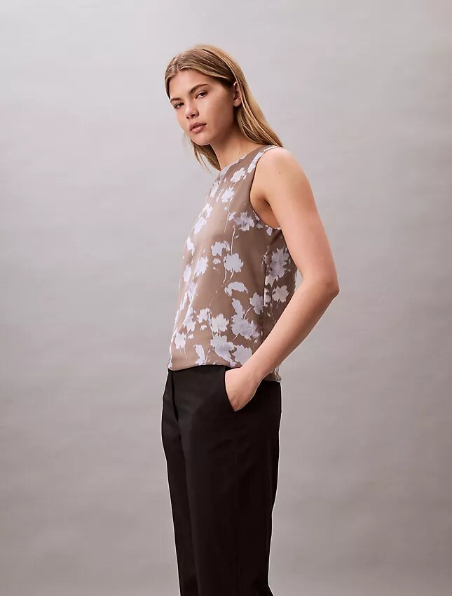 Printed Chiffon Sleeveless Shell Top Printed Chiffon Sleeveless Shell Top
