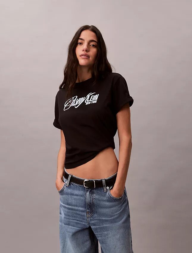 Raised Logo Graphic Boxy T-Shirt Raised Logo Graphic Boxy T-Shirt