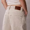 Relaxed Barrel Jeans