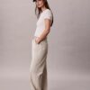 Relaxed Barrel Jeans