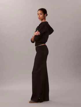 Relaxed Knit Wide Leg Pants