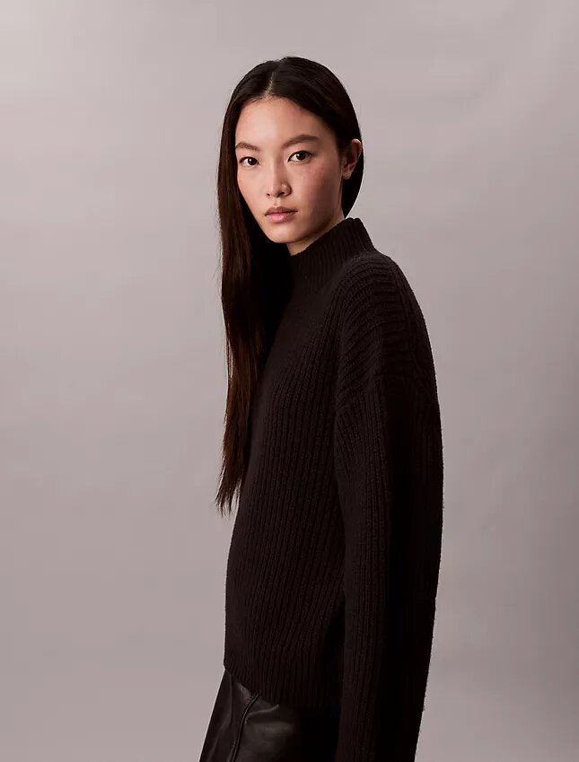 Rib Chunky Relaxed Turtleneck Sweater Rib Chunky Relaxed Turtleneck Sweater