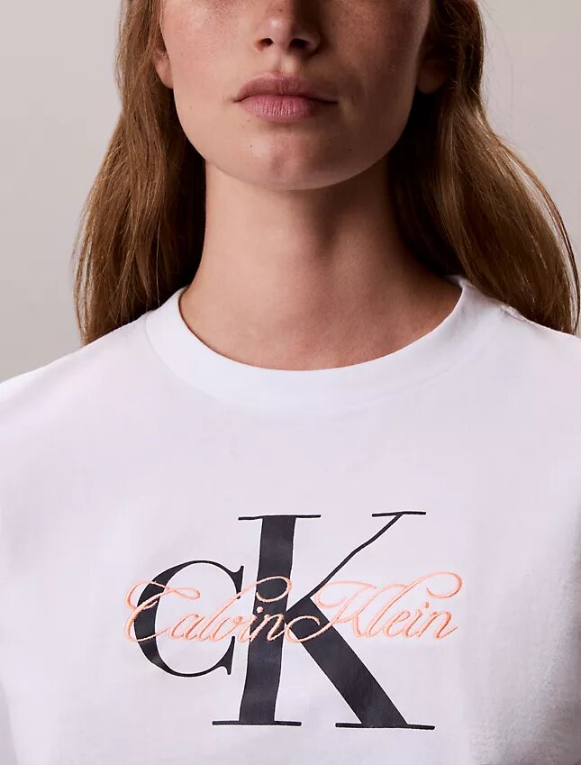 Script Monologo Graphic Classic T-Shirt Script Monologo Graphic Classic T-Shirt