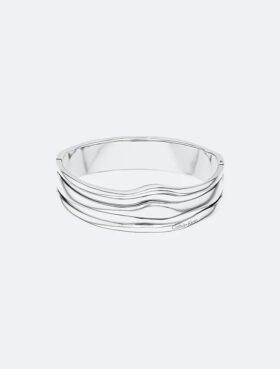 Sculptural Fluid Shape Hinged Bangle Sculptural Fluid Shape Hinged Bangle