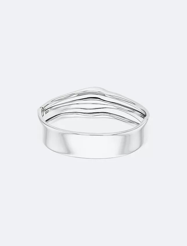 Sculptural Fluid Shape Hinged Bangle Sculptural Fluid Shape Hinged Bangle