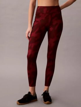 Soft Sport Abstract Print 7/8 Leggings Soft Sport Abstract Print 7/8 Leggings