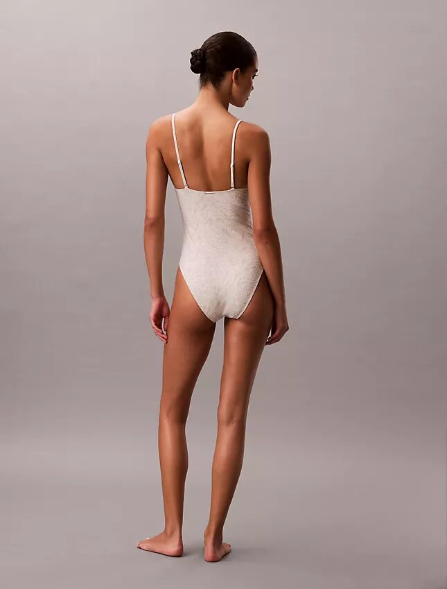 Solid Strapless One Piece Swimsuit Solid Strapless One Piece Swimsuit