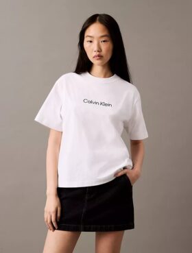 Standard Logo Boxy Fit Crewneck T-Shirt