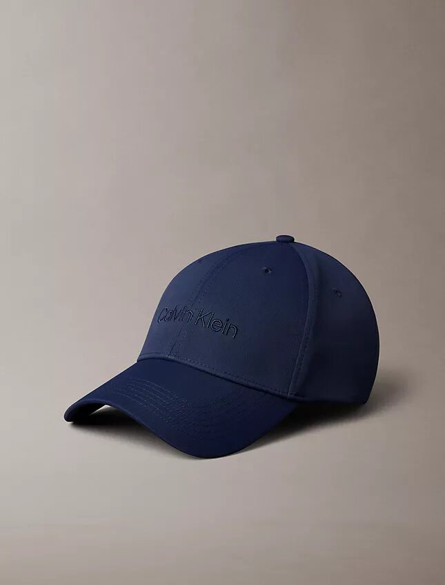 Standard Logo Embroidery Baseball Cap Standard Logo Embroidery Baseball Cap