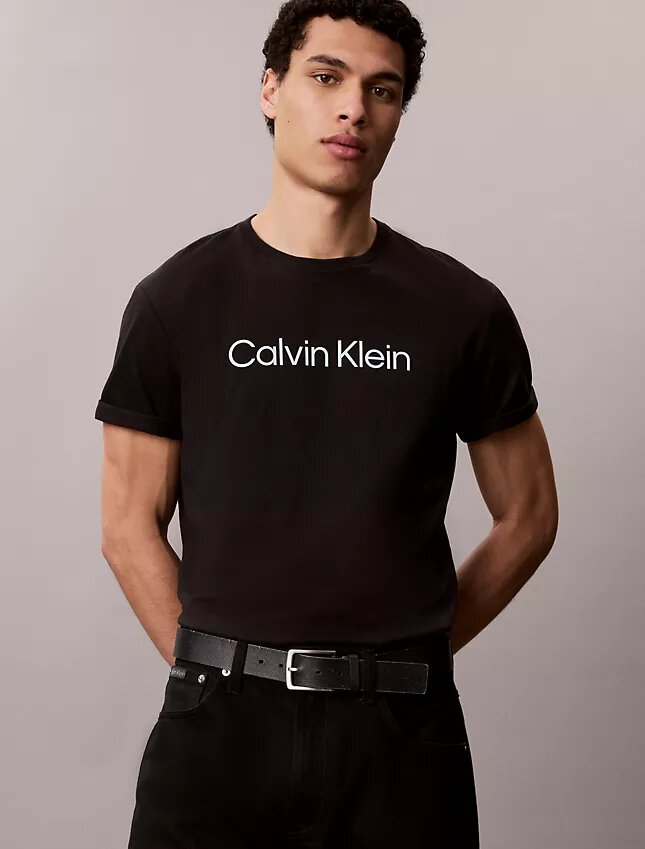 Standard Logo Graphic Classic T-Shirt Standard Logo Graphic Classic T-Shirt