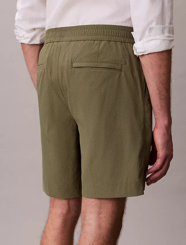 Straight Seersucker Elastic 7″ Shorts Straight Seersucker Elastic 7″ Shorts